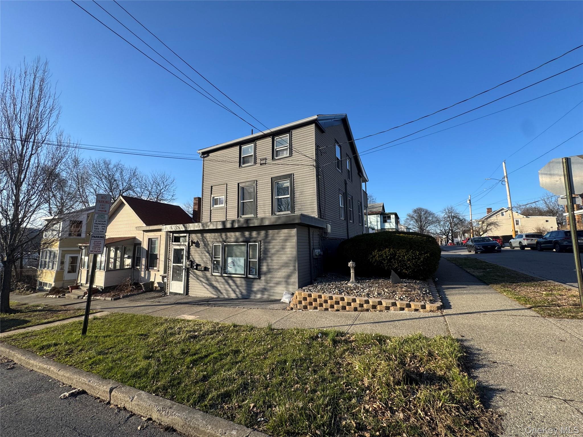 34 Hoffman Street – For Sale