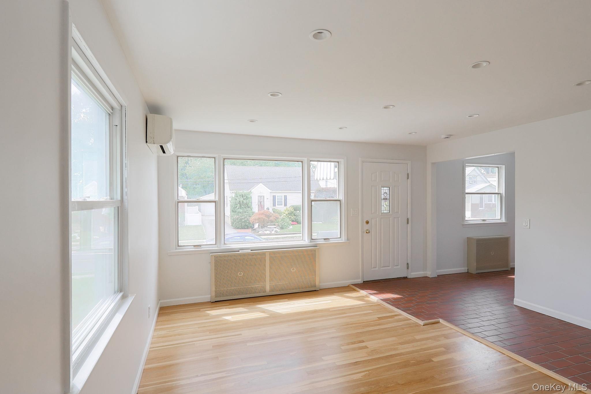 59 Wood Street, Unit 1st Floor photo 5