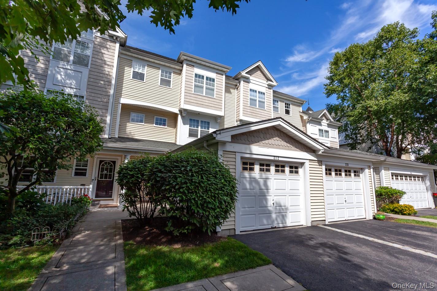 212 Viewpoint Terrace – For Rent