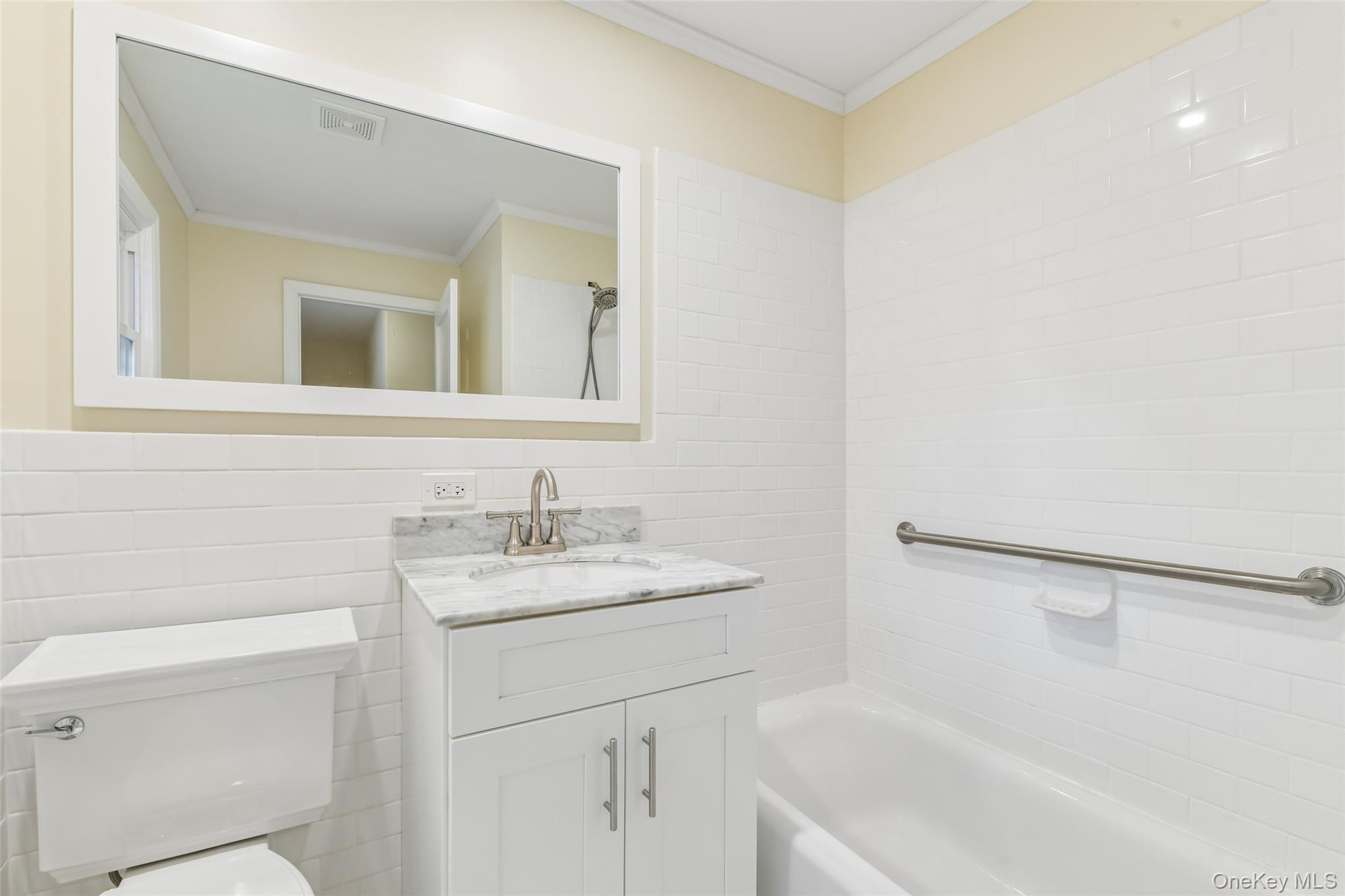 204 Auburn Street – For Sale photo 11