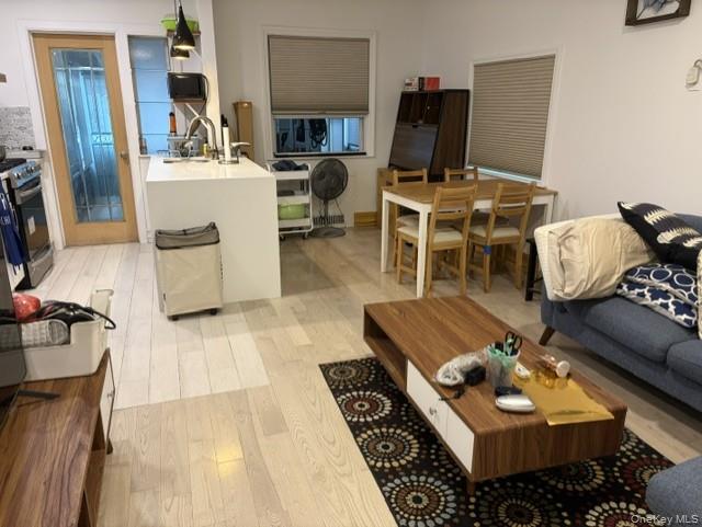 10-27 116th Street – For Rent photo 2