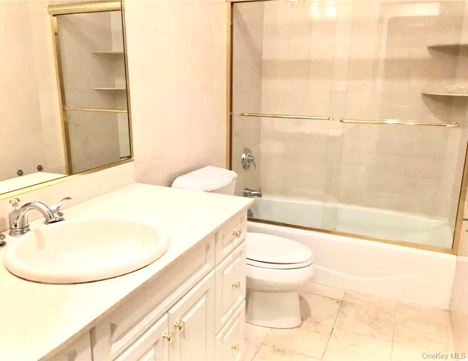 171 Great Neck Rd – For Rent photo 6