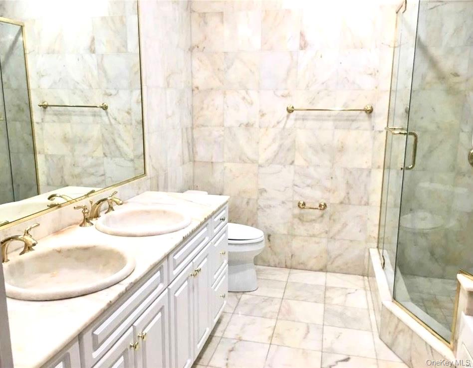 171 Great Neck Rd – For Rent photo 5