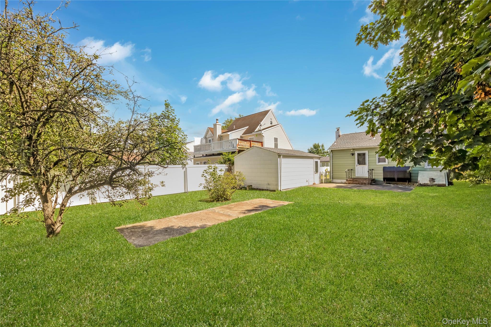297 16th Street – For Sale photo 22
