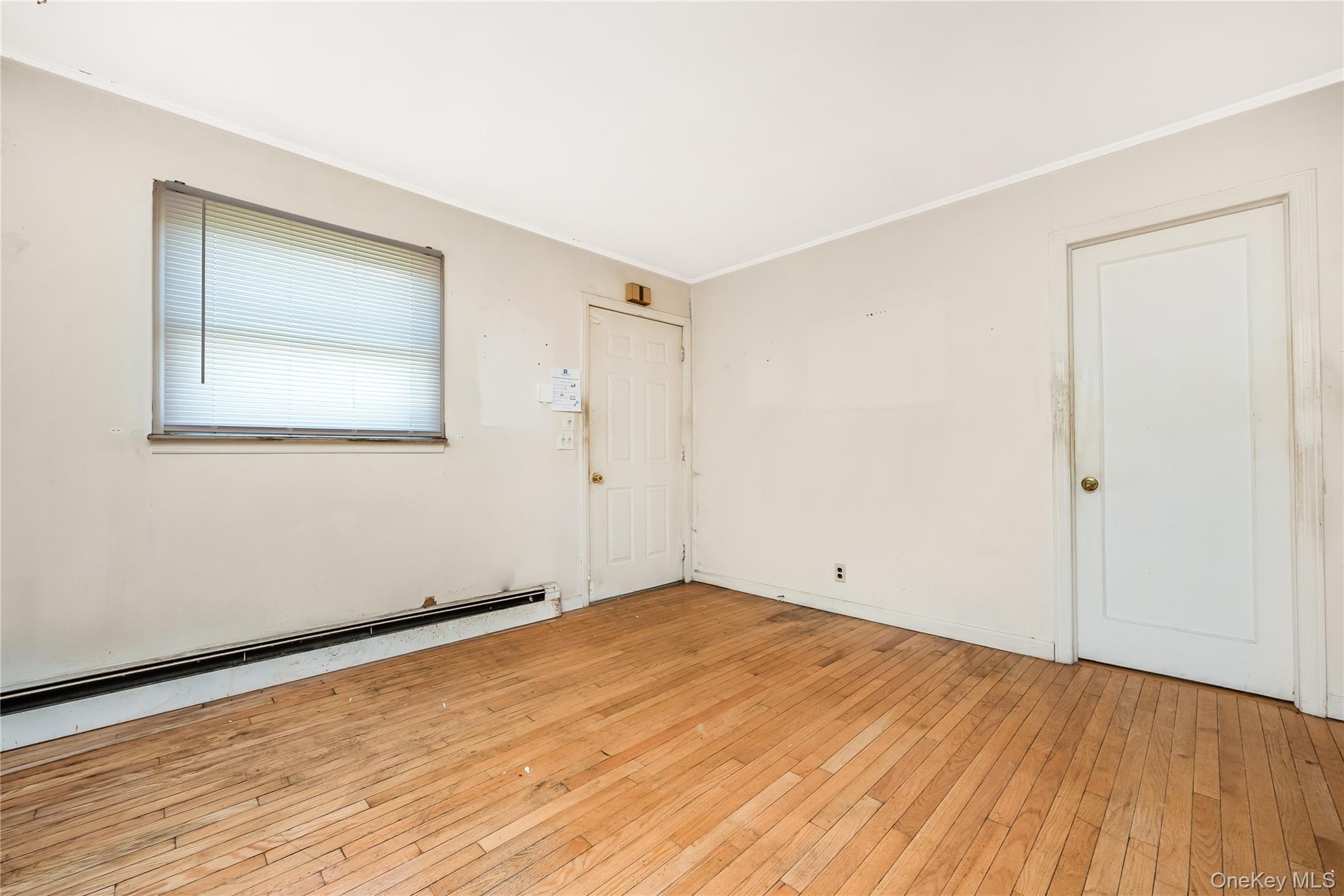 297 16th Street – For Sale photo 5