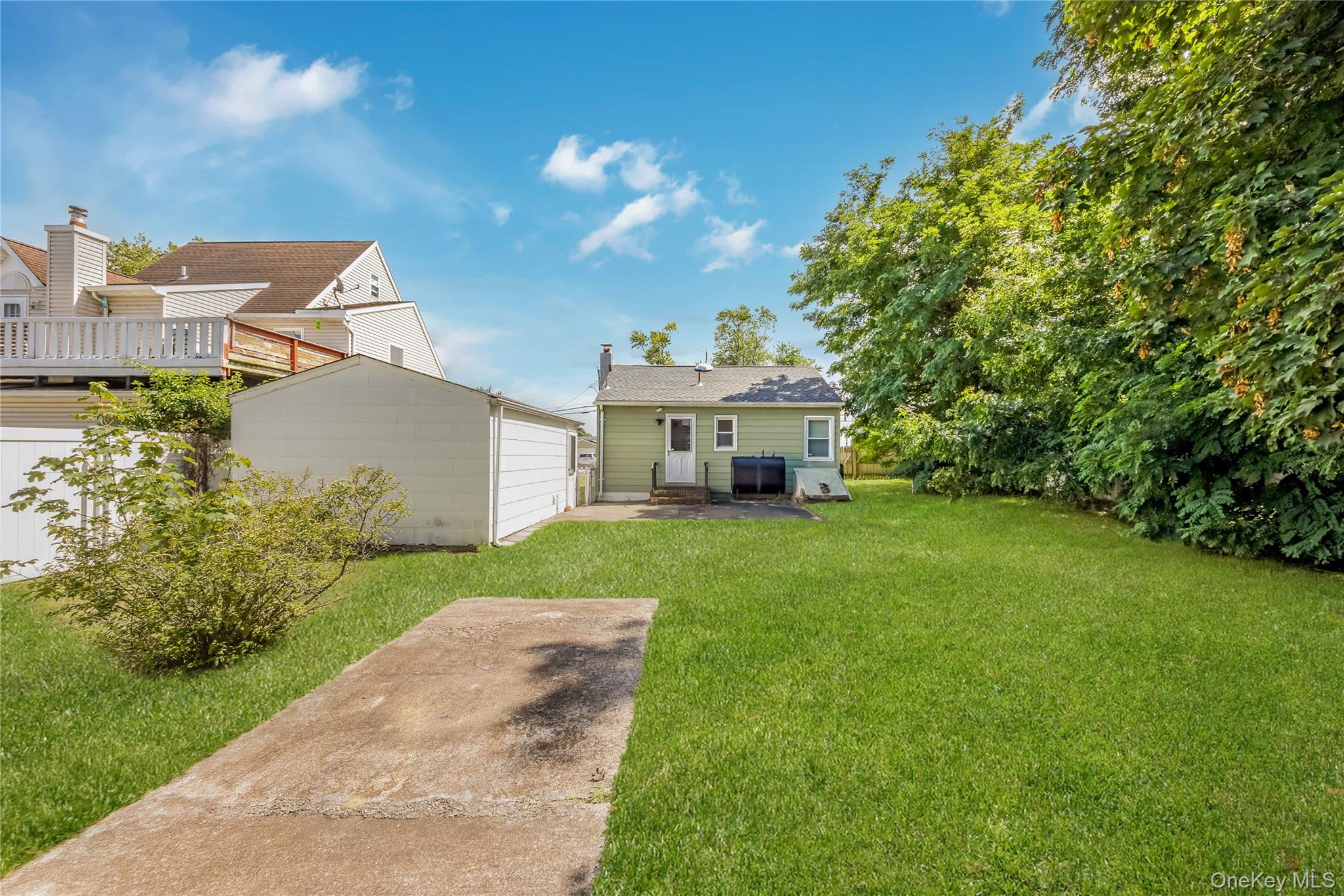 297 16th Street – For Sale photo 18