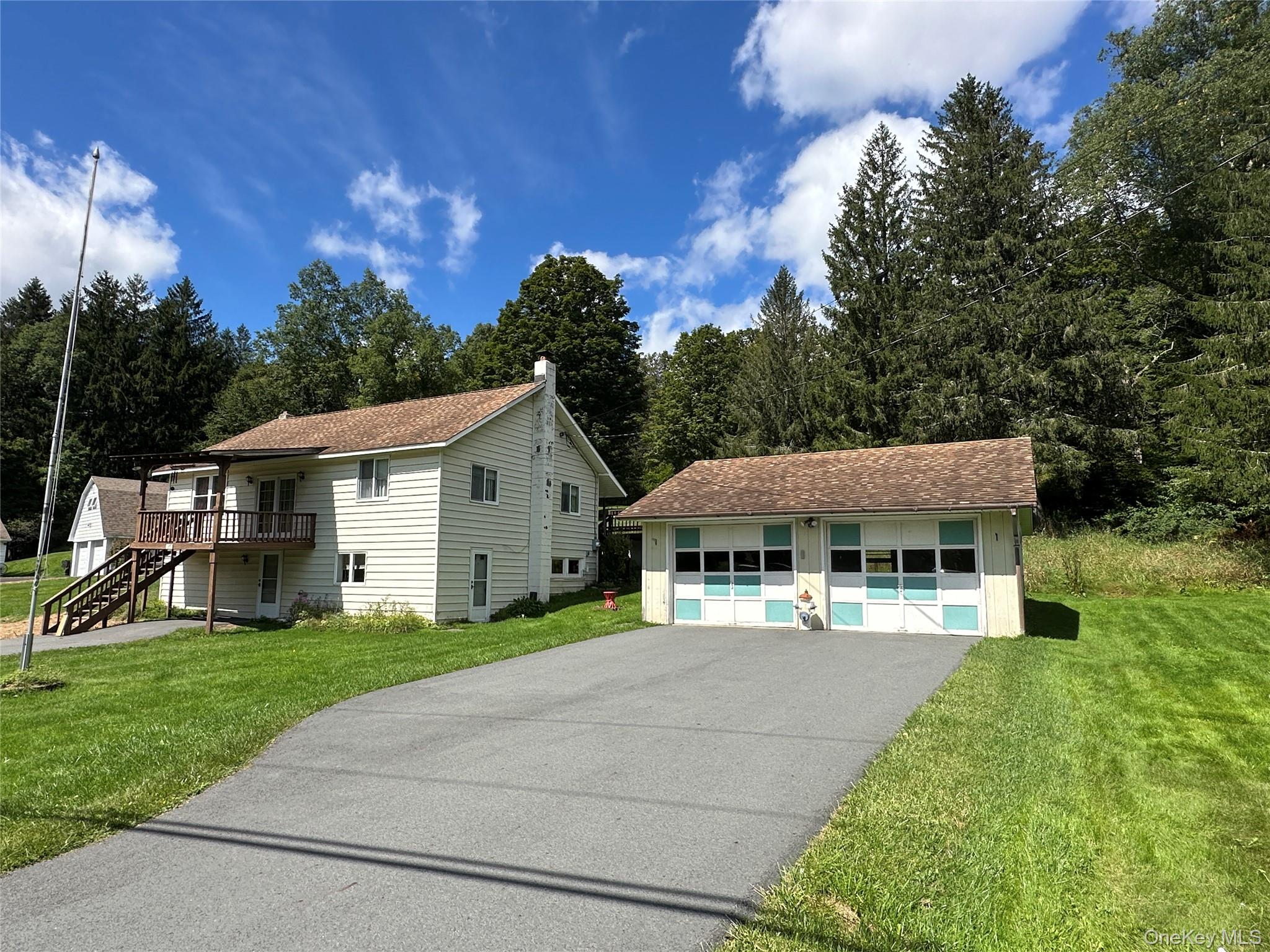 979 DeBruce Road – For Sale photo 6