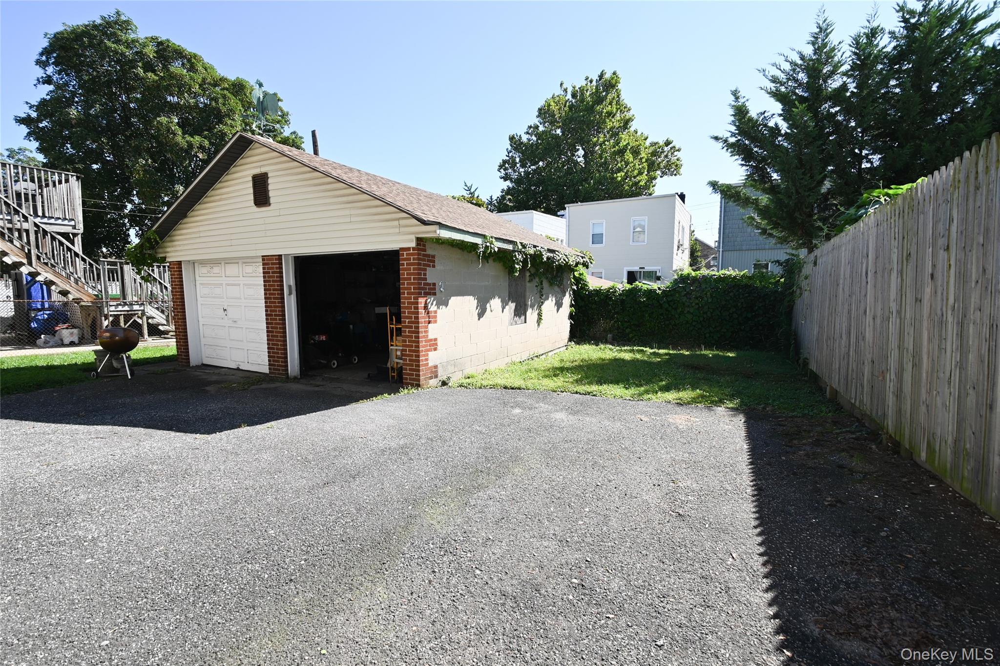 1313 126th Street – For Sale photo 5