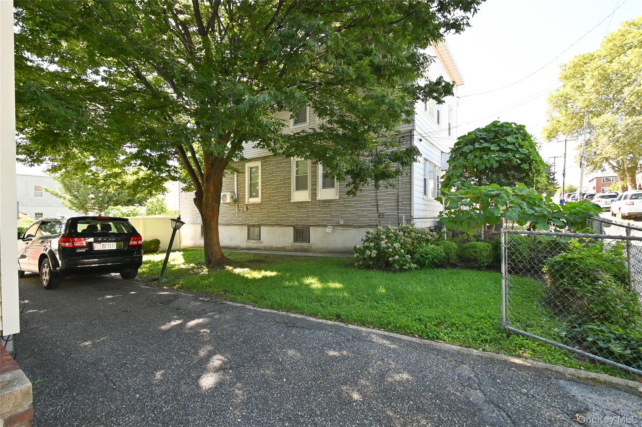 1313 126th Street – For Sale photo 7