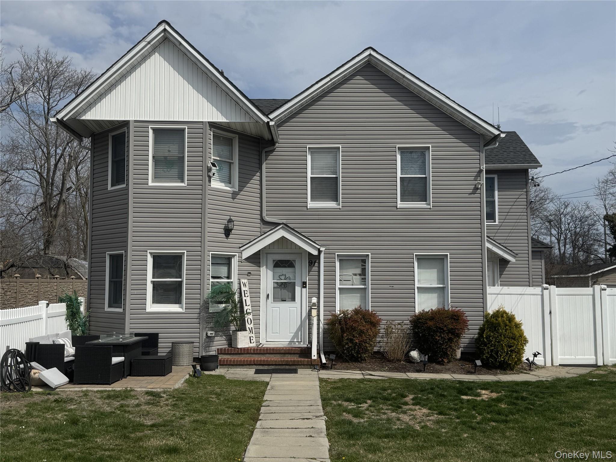 91 River Avenue – For Rent