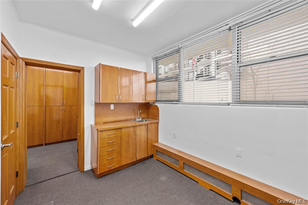 15611 Aguilar Avenue, Unit 1018 photo 4