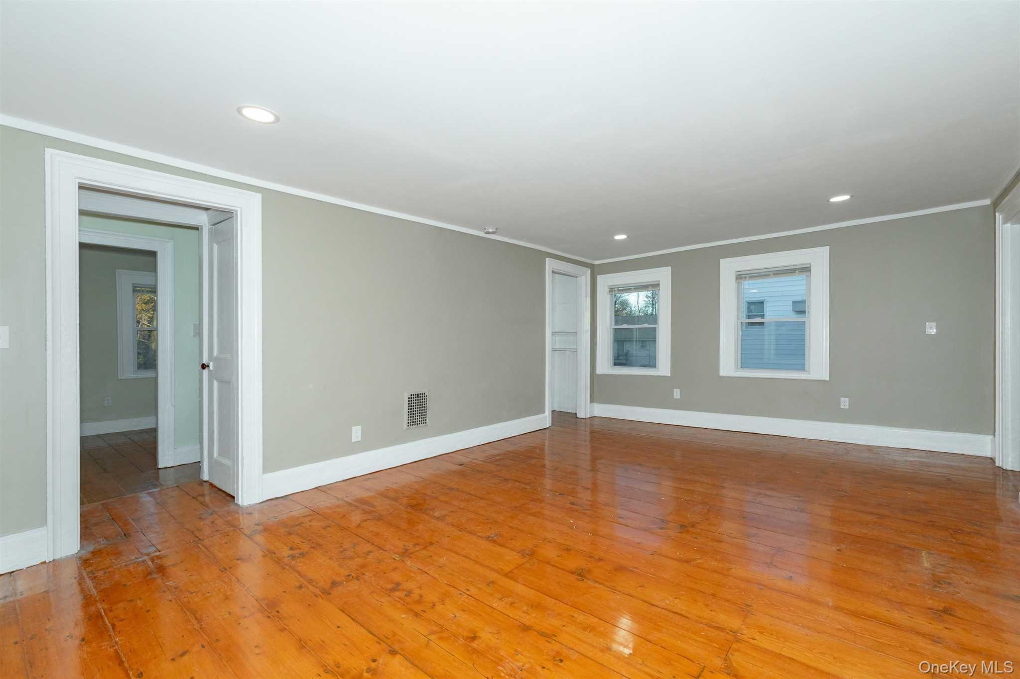90 S HAMILTON Street – For Rent photo 11