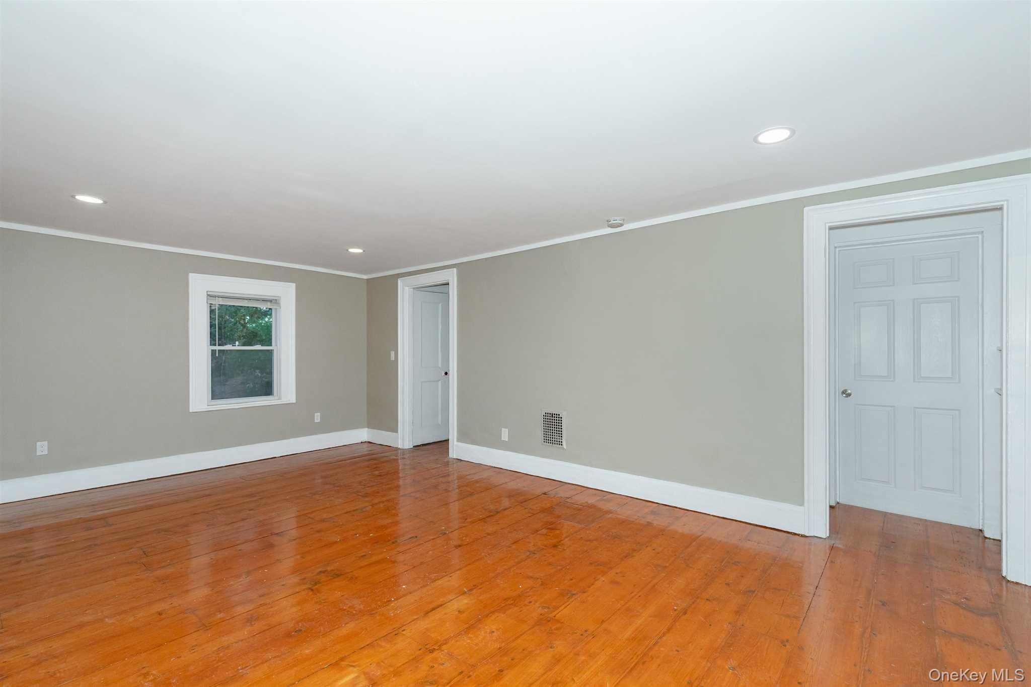 90 S HAMILTON Street – For Rent photo 10