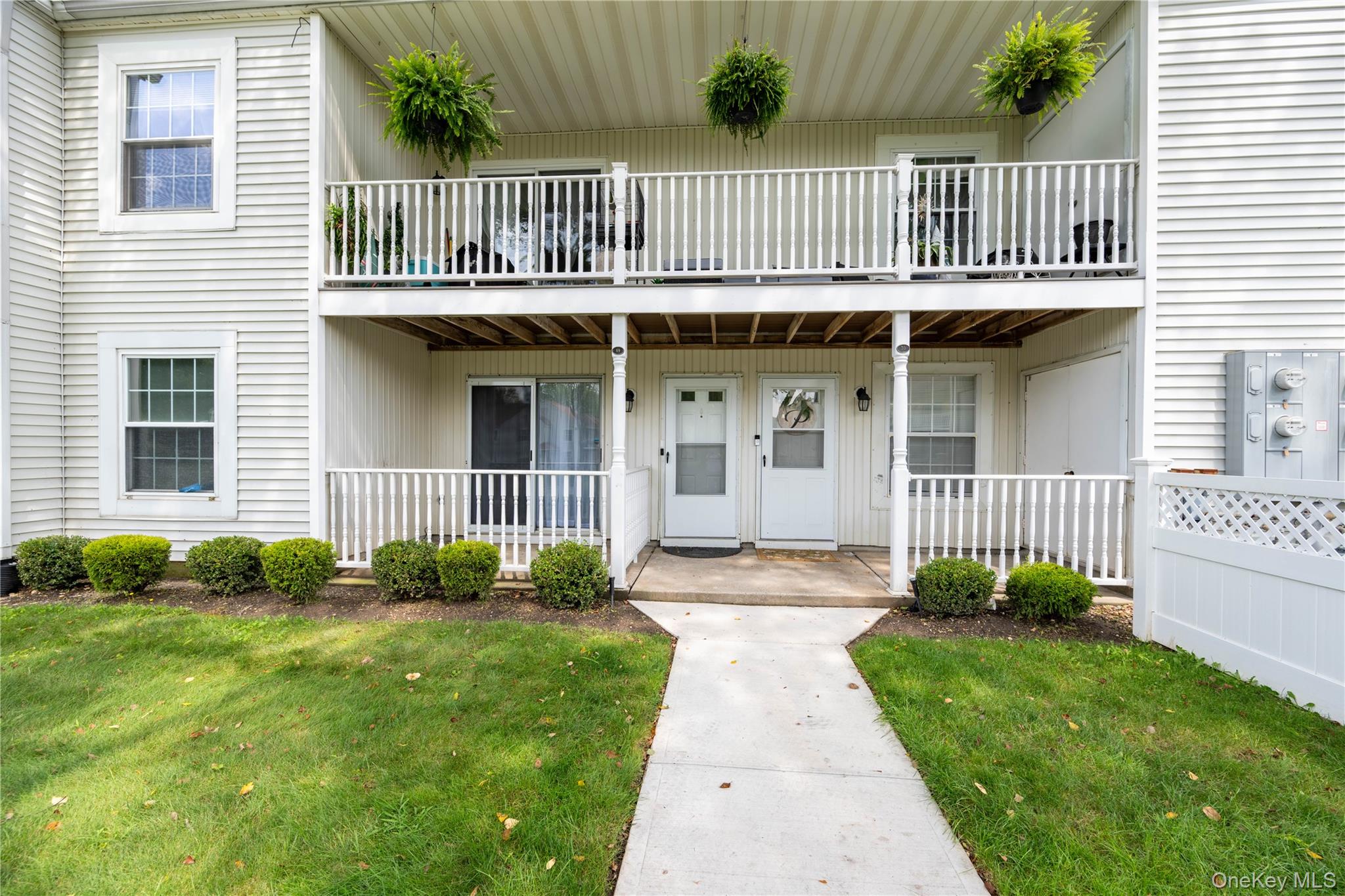 69 Fairview Circle – For Sale