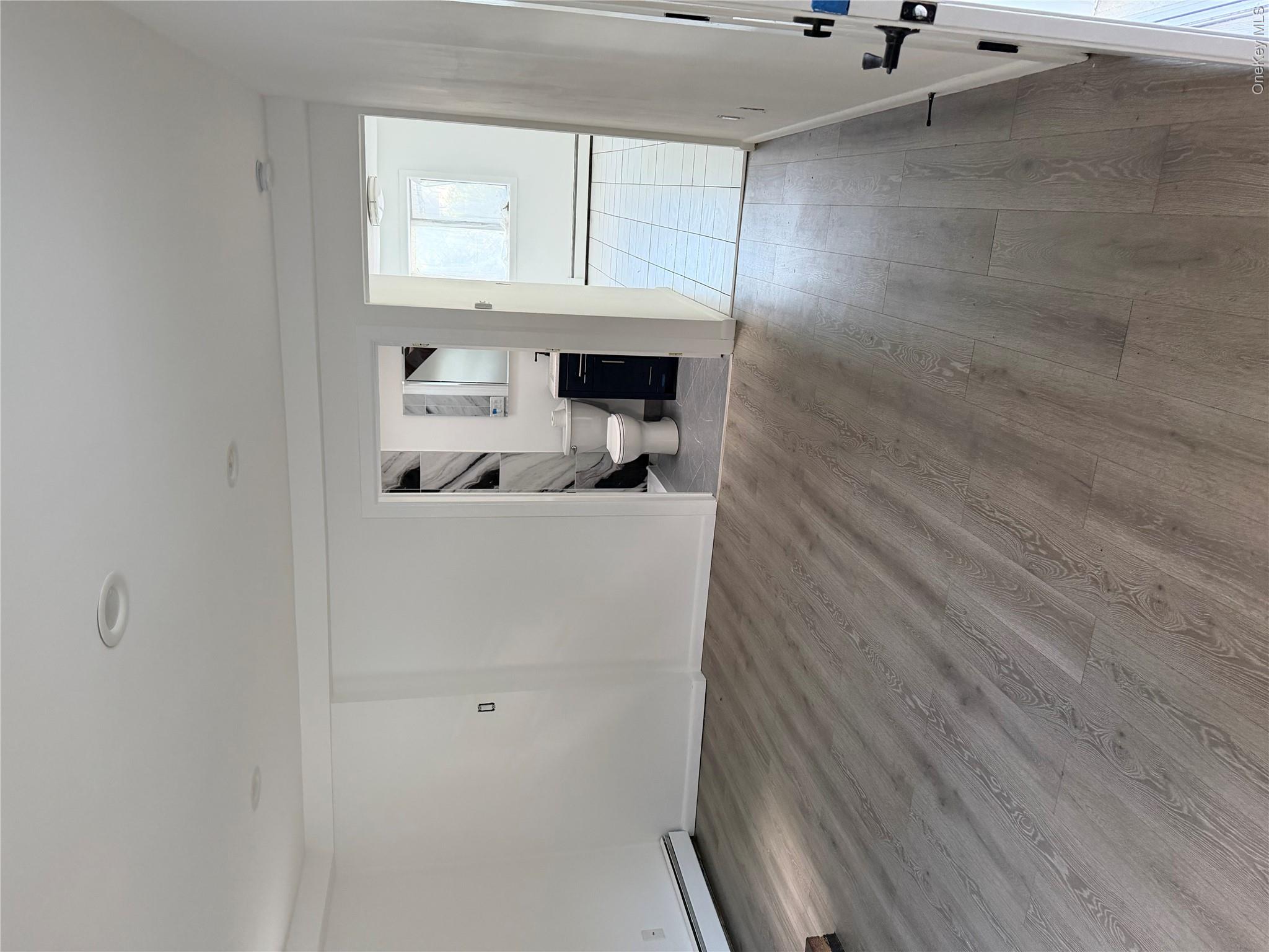 23 Dianne Avenue – For Rent photo 4