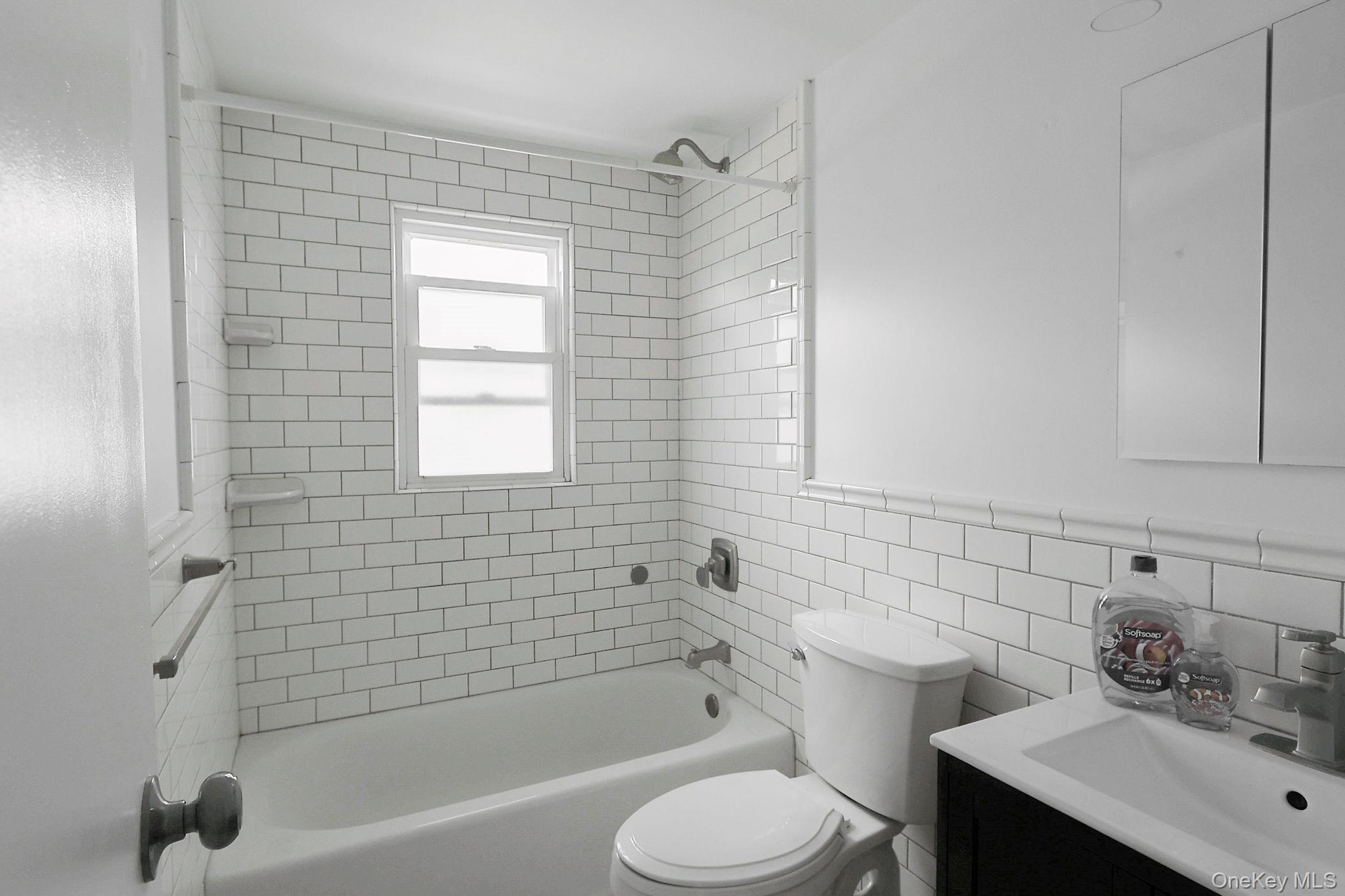 59 Wood Street, Unit 2nd Floor photo 11