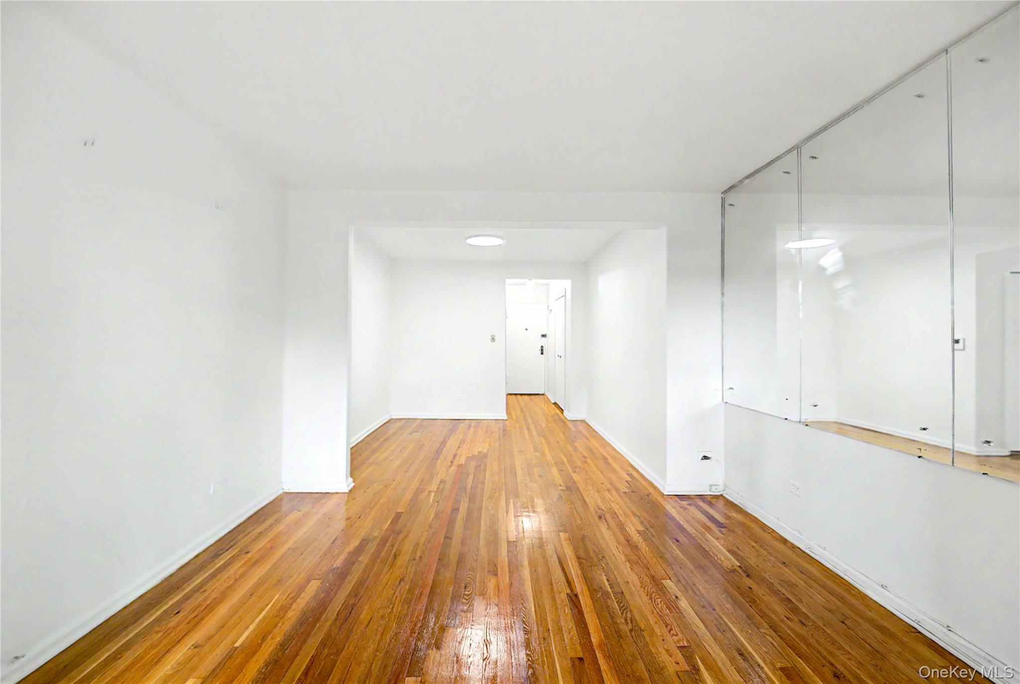 7508 Bell Boulevard, Unit 3L photo 9