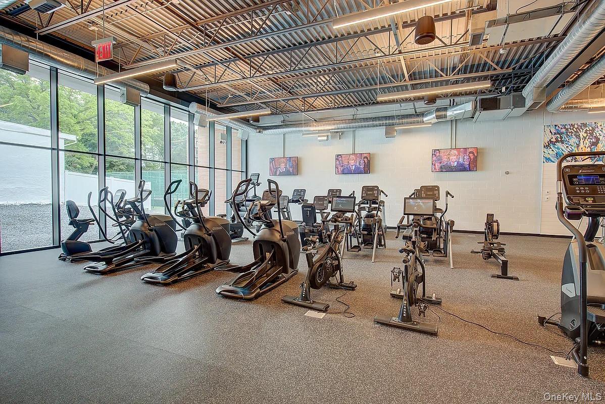 7508 Bell Boulevard, Unit 3L photo 7