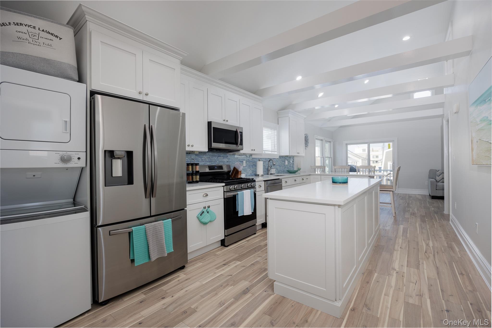 24 Pennsylvania Avenue, Unit 2 photo 5