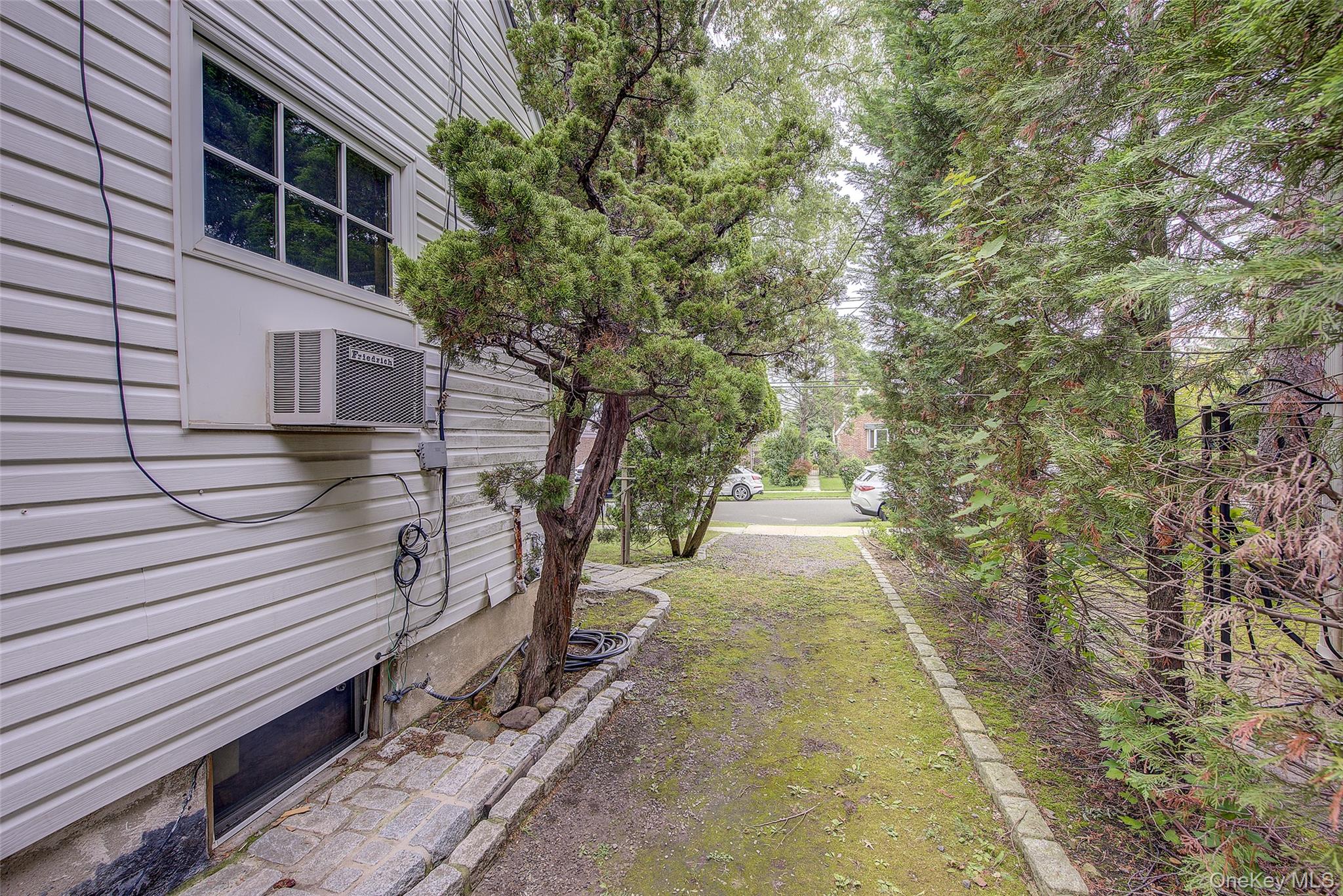 26-20 210th Place – For Sale photo 42