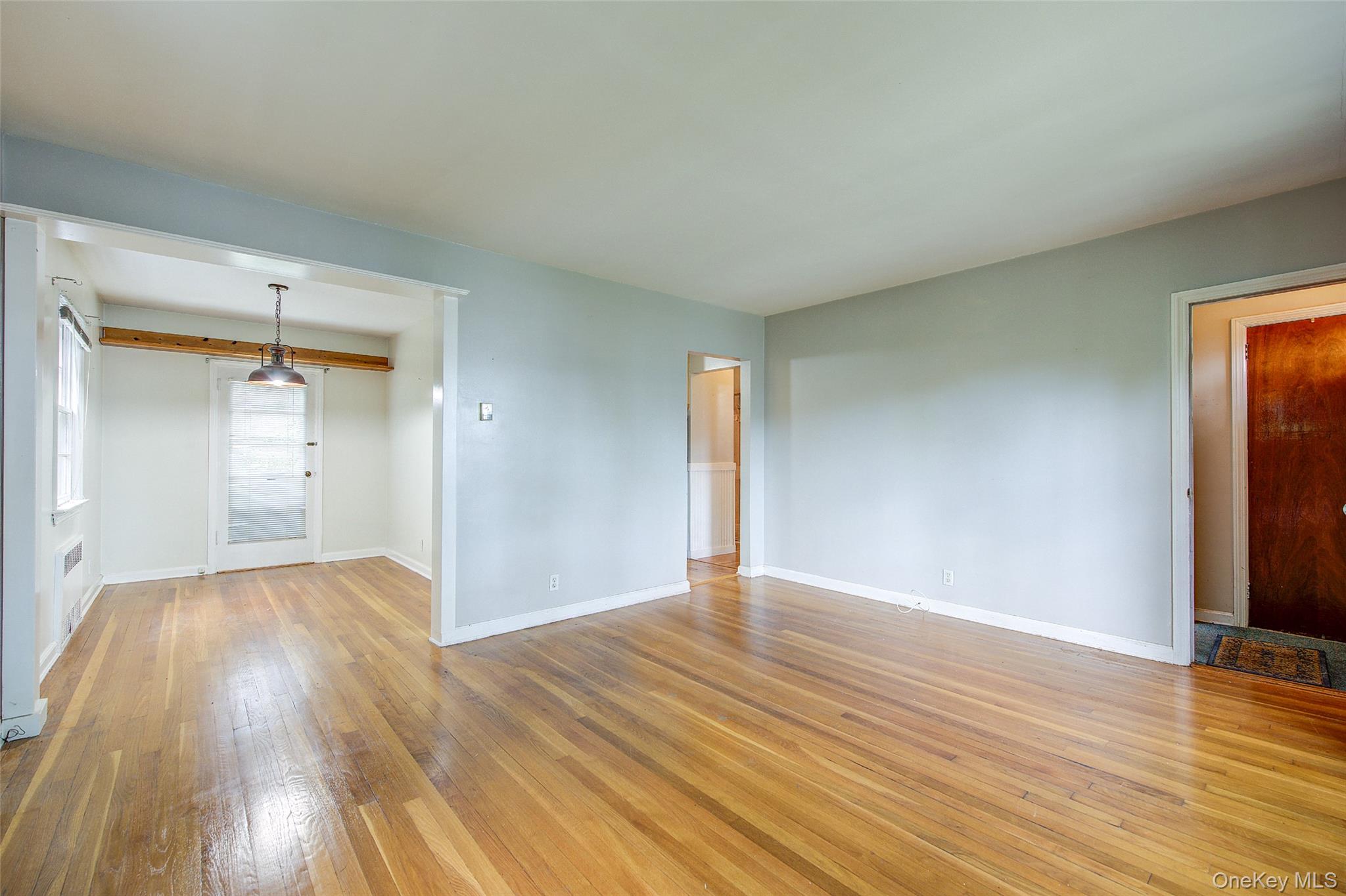 26-20 210th Place – For Sale photo 6
