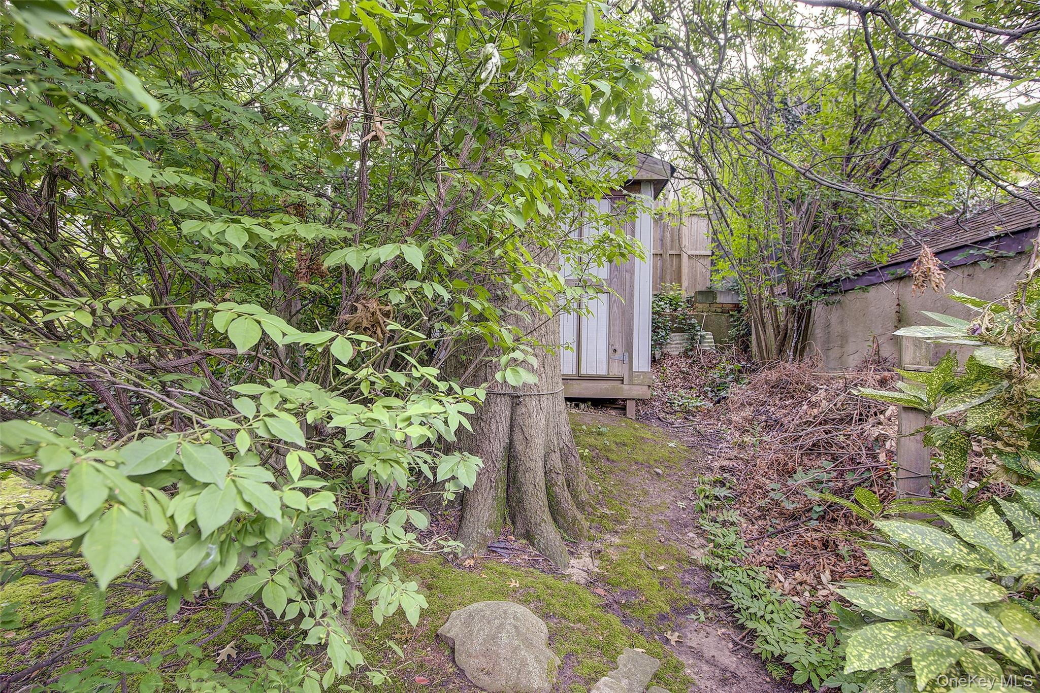 26-20 210th Place – For Sale photo 40