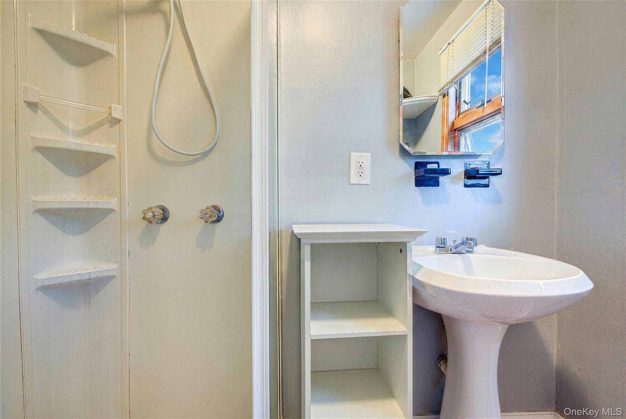 26-20 210th Place – For Sale photo 26