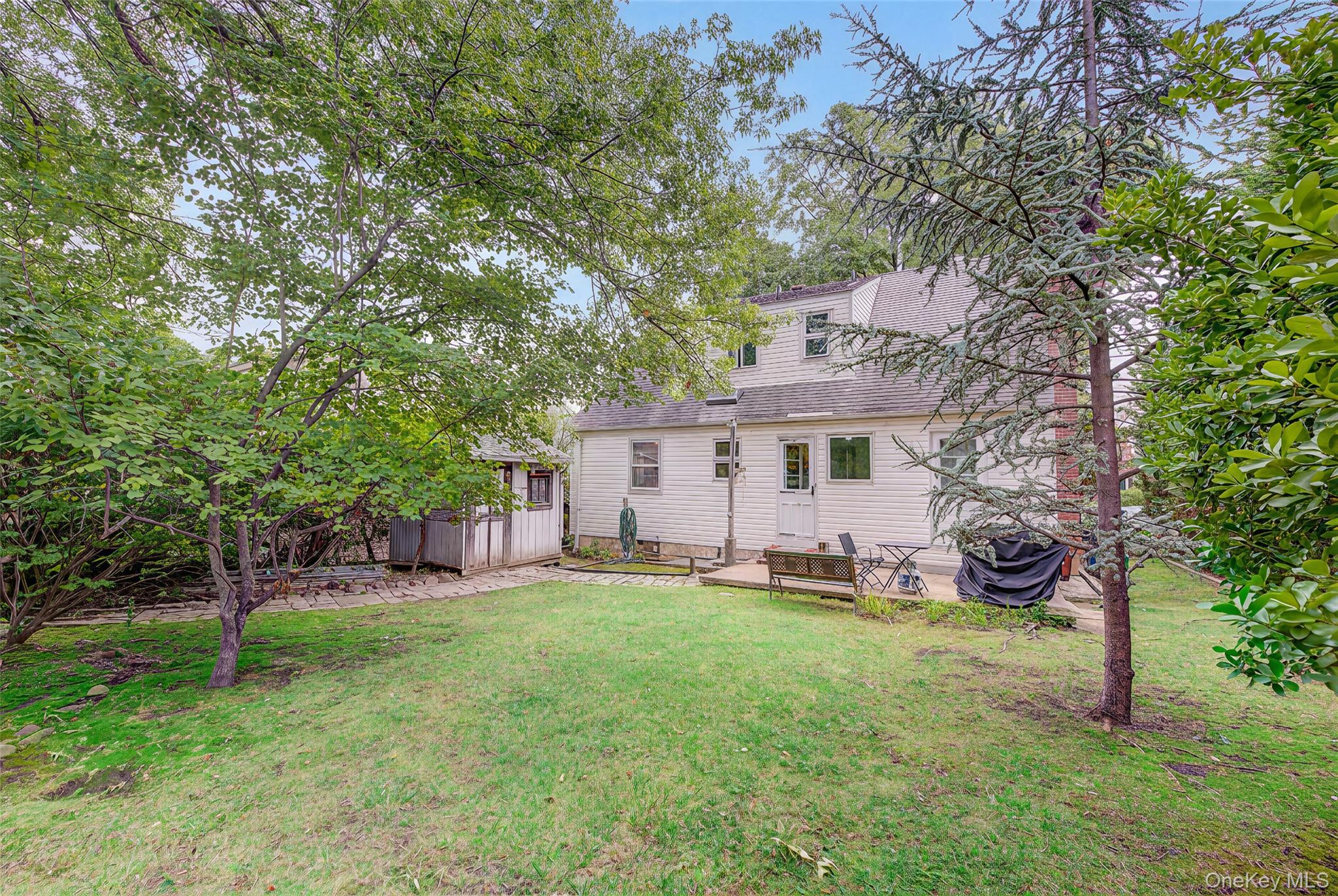 26-20 210th Place – For Sale photo 41