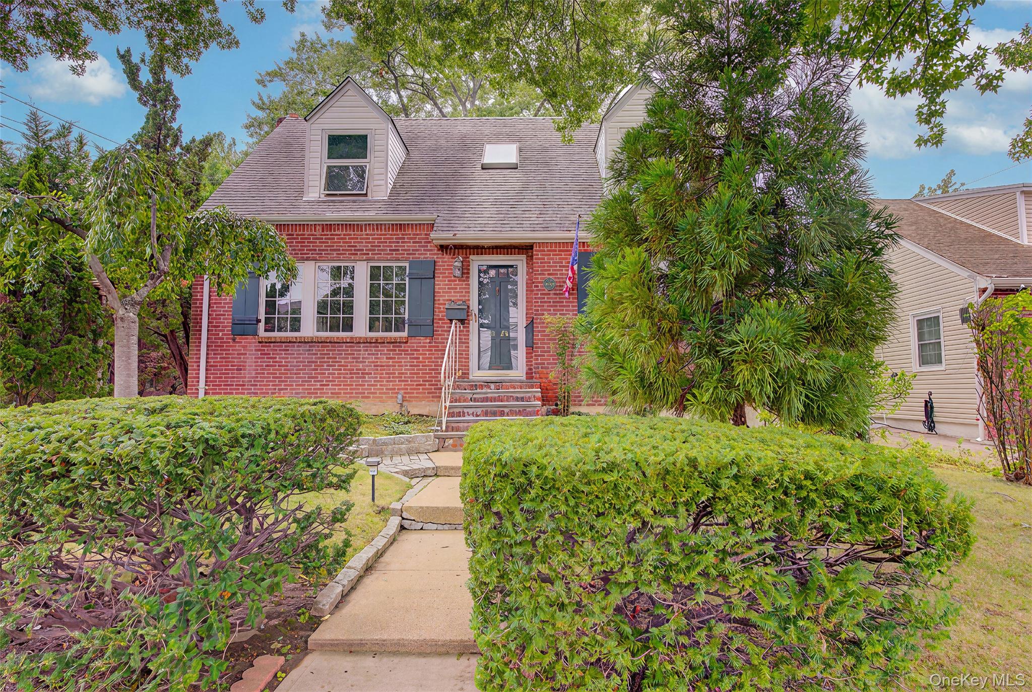 26-20 210th Place – For Sale photo 43