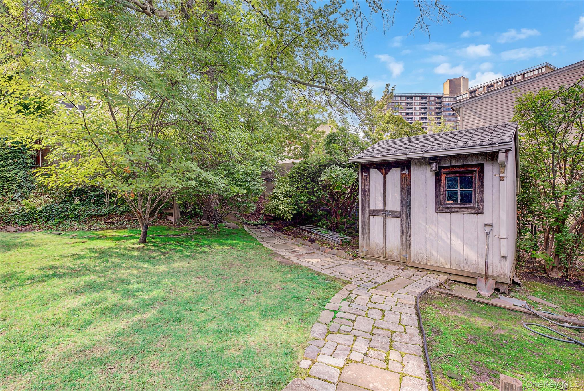 26-20 210th Place – For Sale photo 38