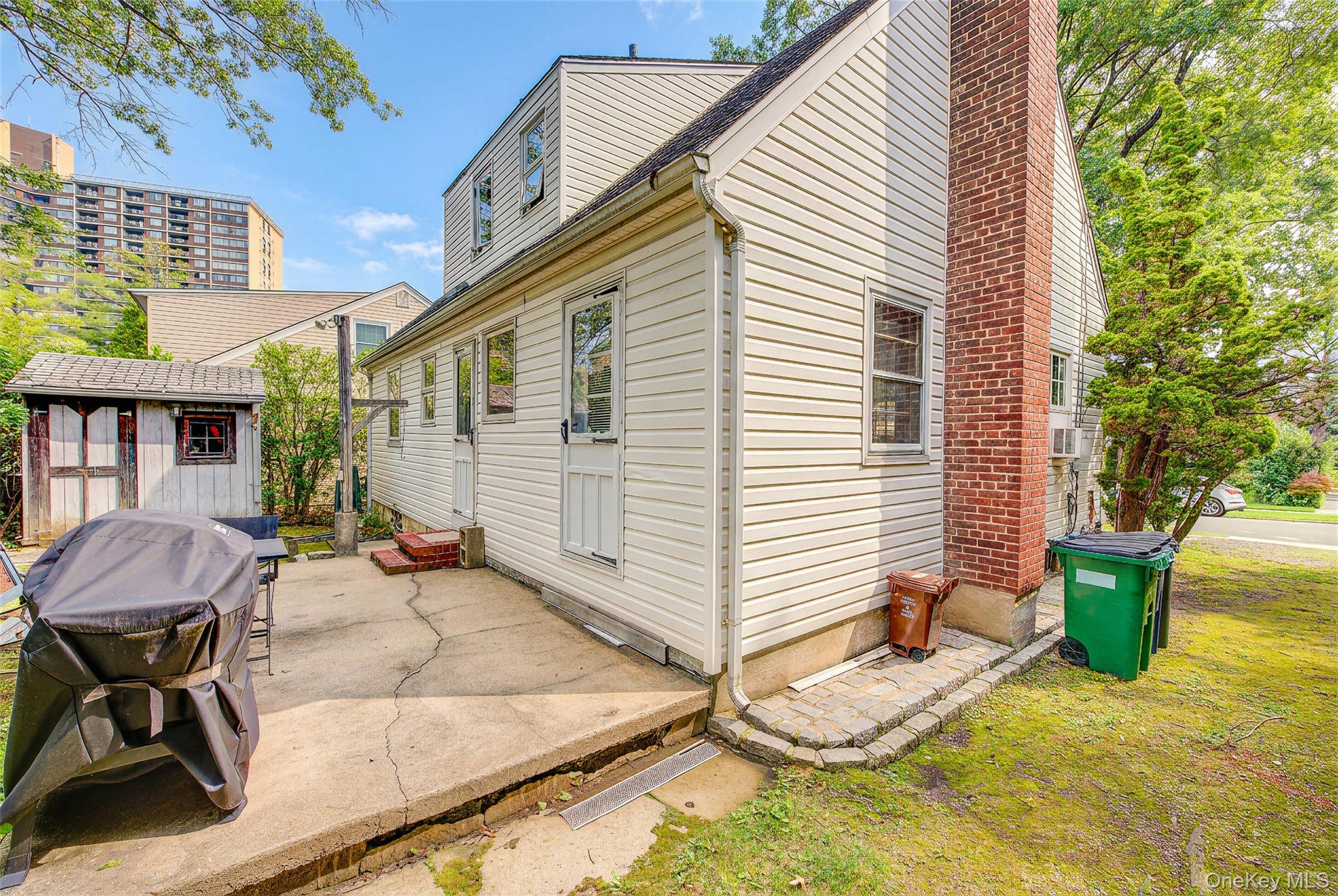 26-20 210th Place – For Sale photo 36