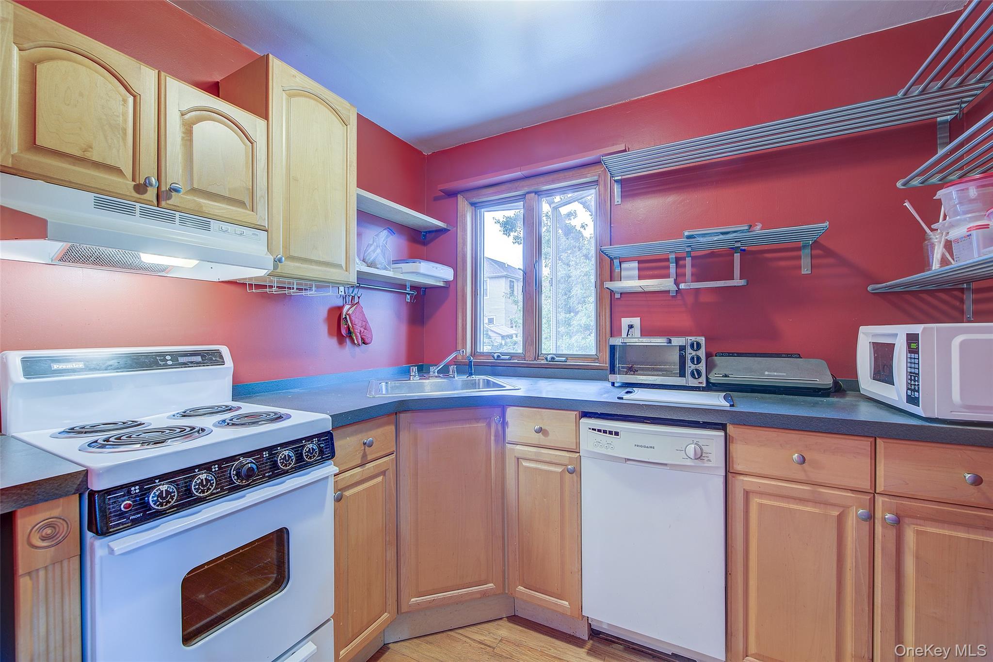 26-20 210th Place – For Sale photo 28