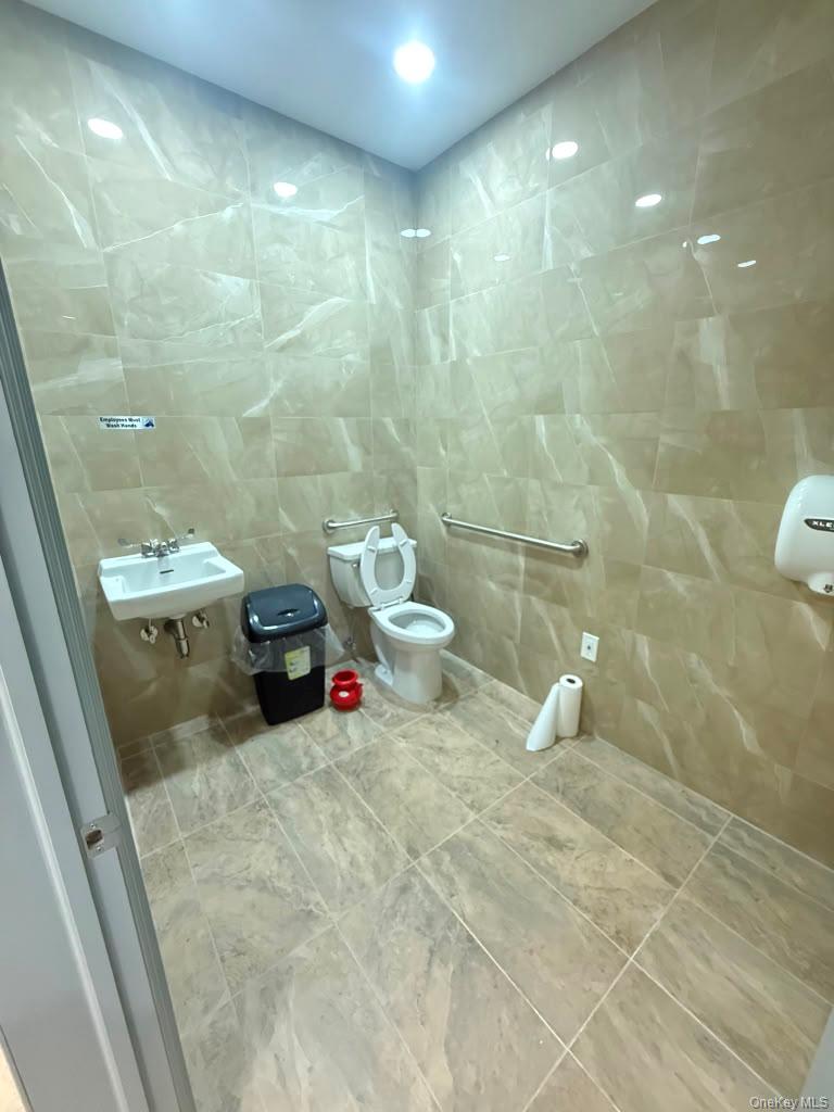 1852 Westchester Avenue – For Sale photo 2