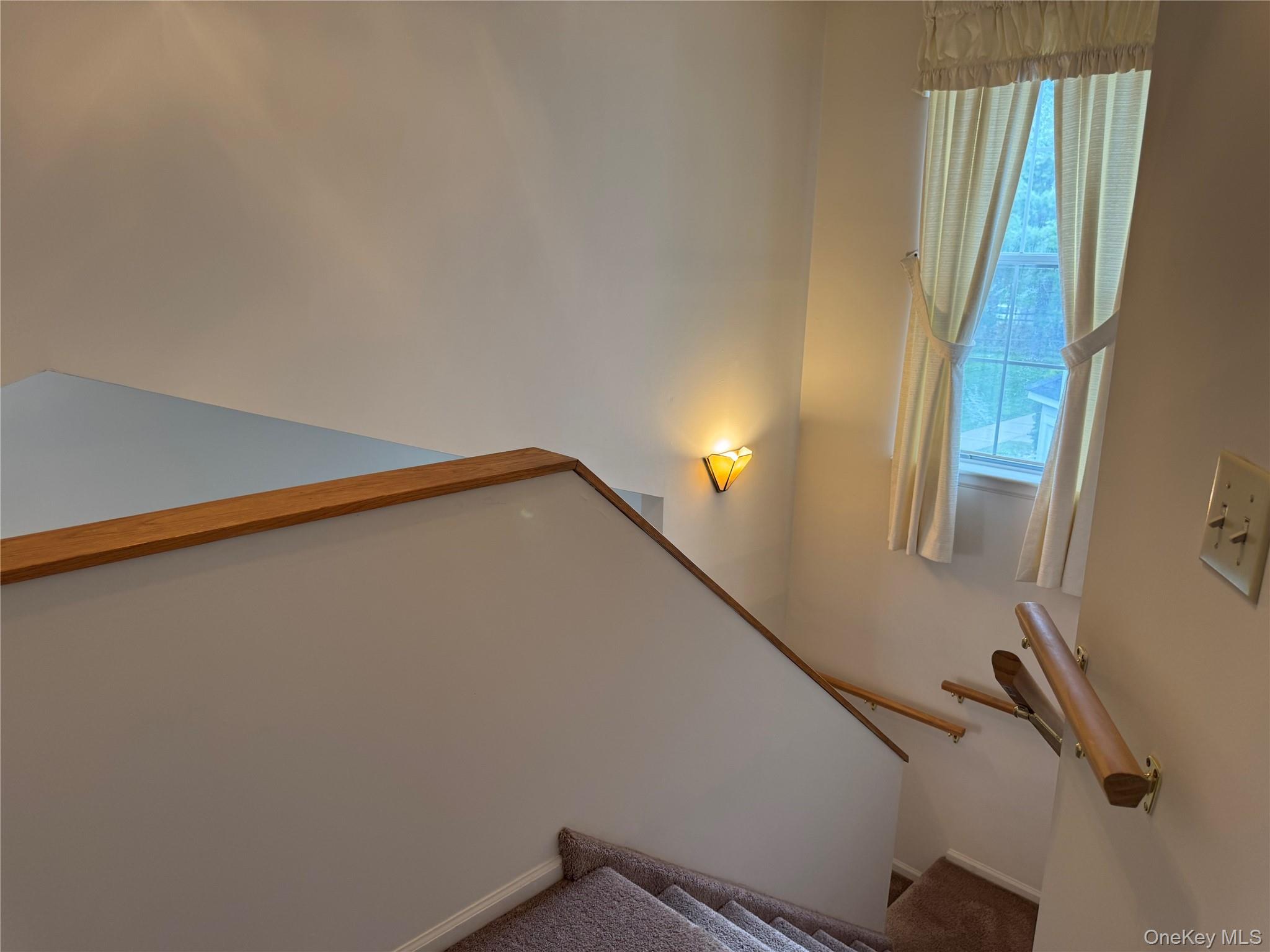 24 Olde Wagon Road – For Rent photo 40