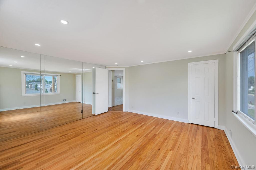 15 Farm Lane – For Sale photo 14