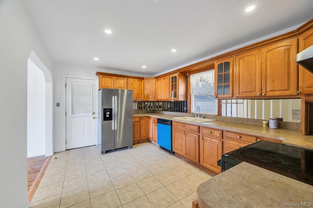 15 Farm Lane – For Sale photo 7