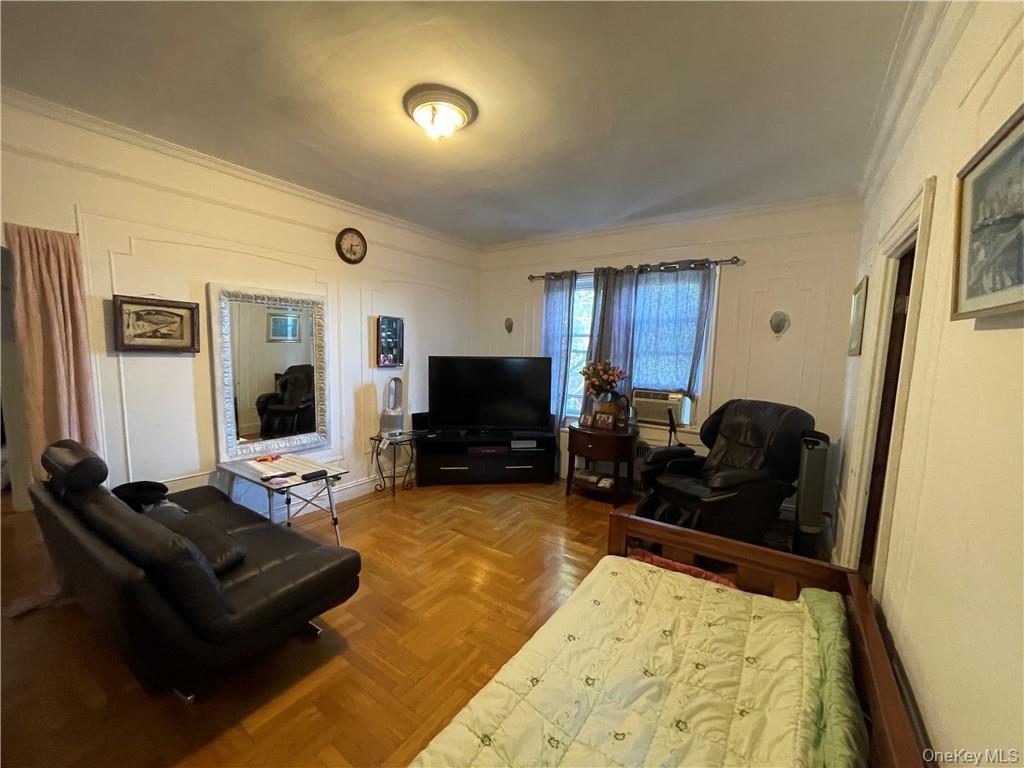 1616 Pilgrim Avenue – For Sale photo 17