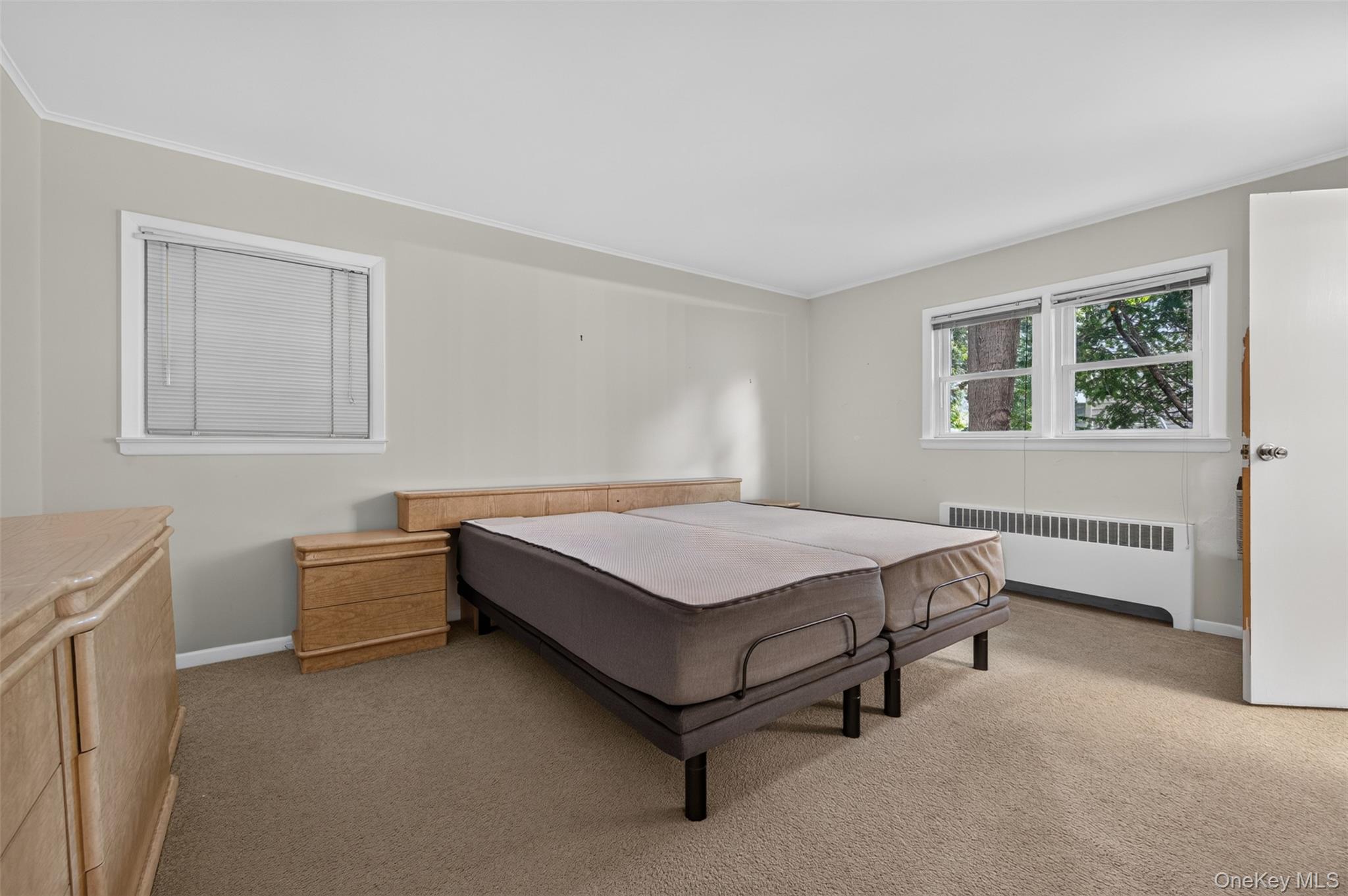 38 Beverly Road – For Sale photo 31