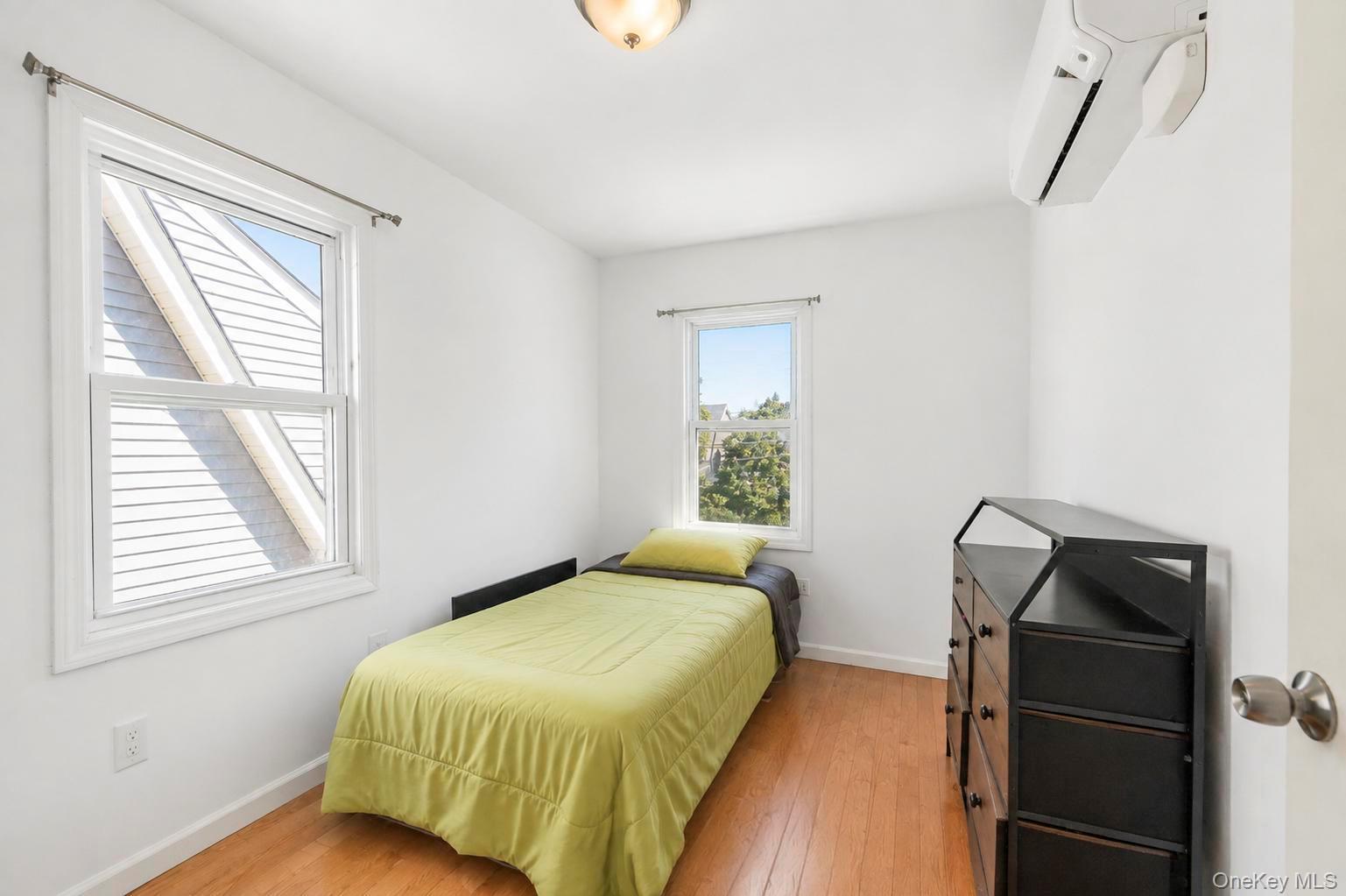 112-38 200th Street – For Sale photo 12
