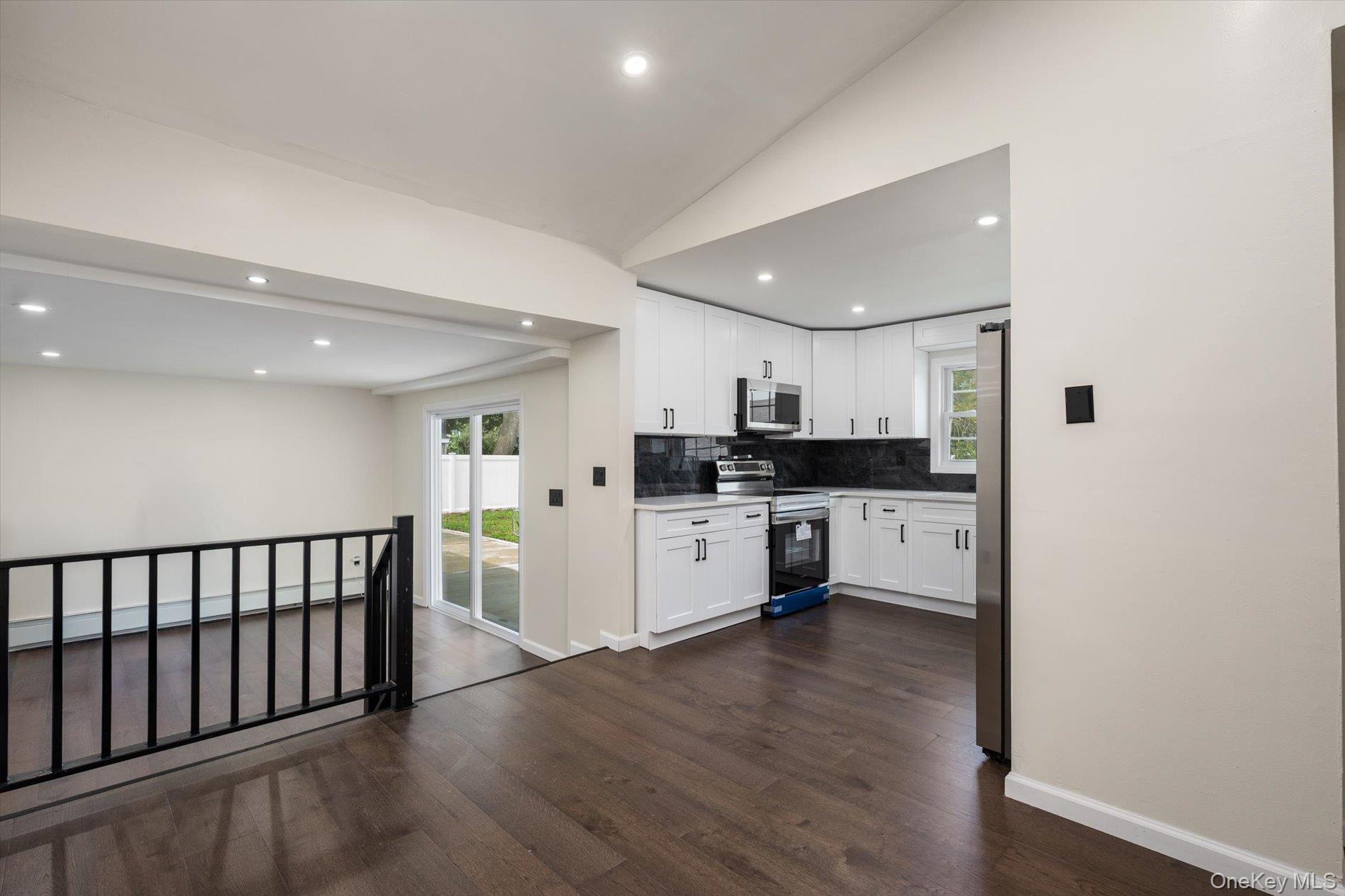 91 30th Street – For Sale photo 8