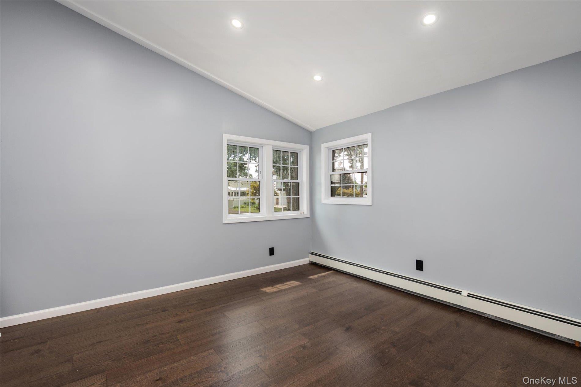 91 30th Street – For Sale photo 14