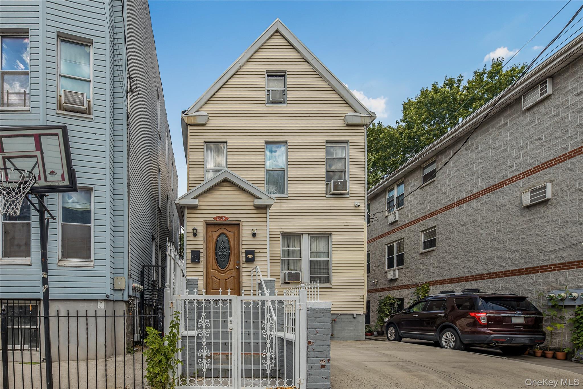 1734 Van Buren Street – For Sale photo 35