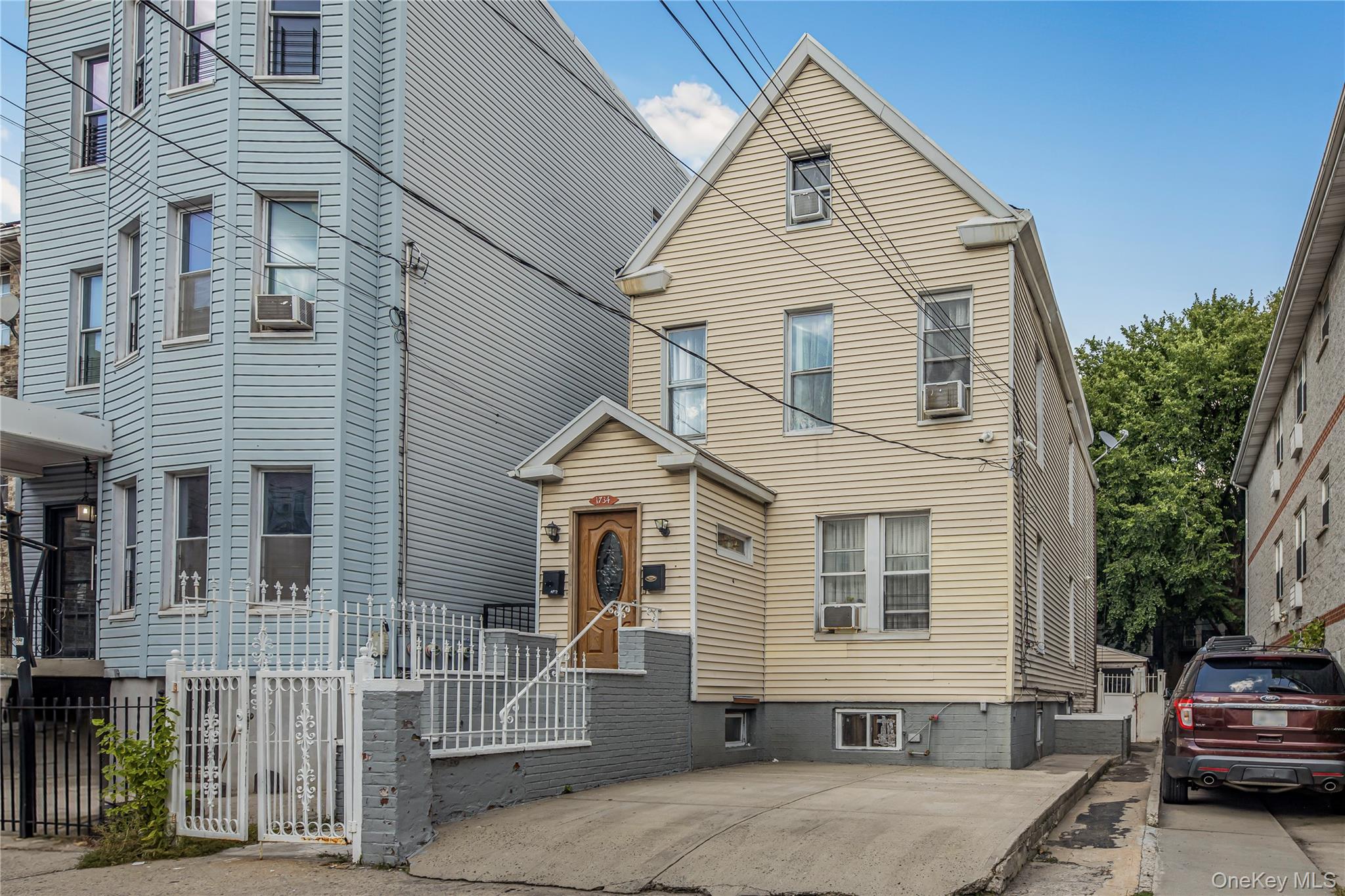1734 Van Buren Street – For Sale