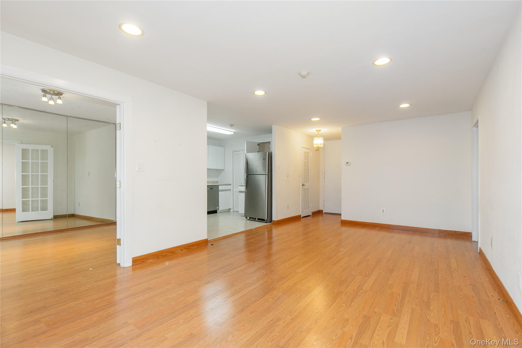 1 Ipswich Avenue – For Rent photo 10