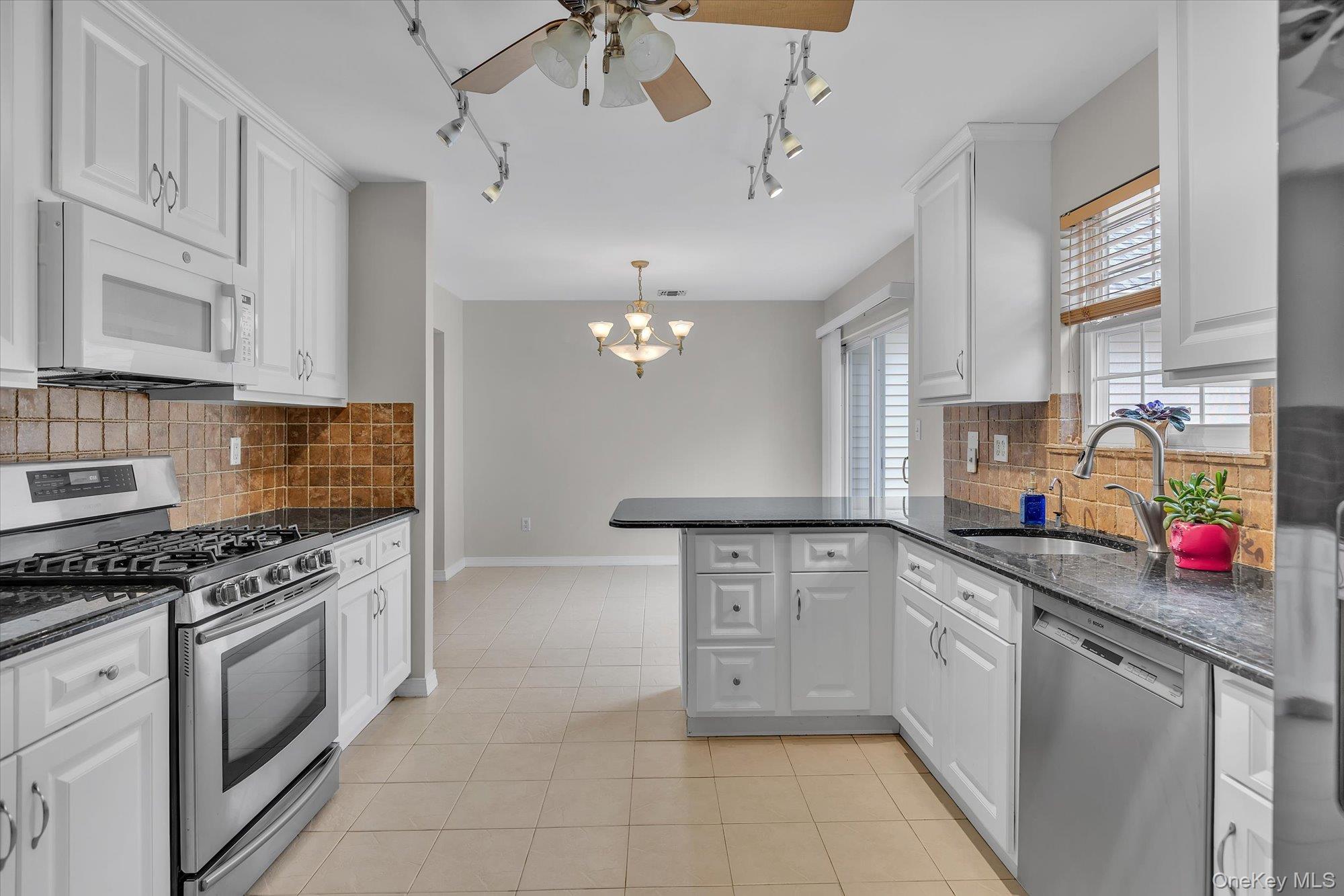 403 Winged Foot Way – For Sale photo 12