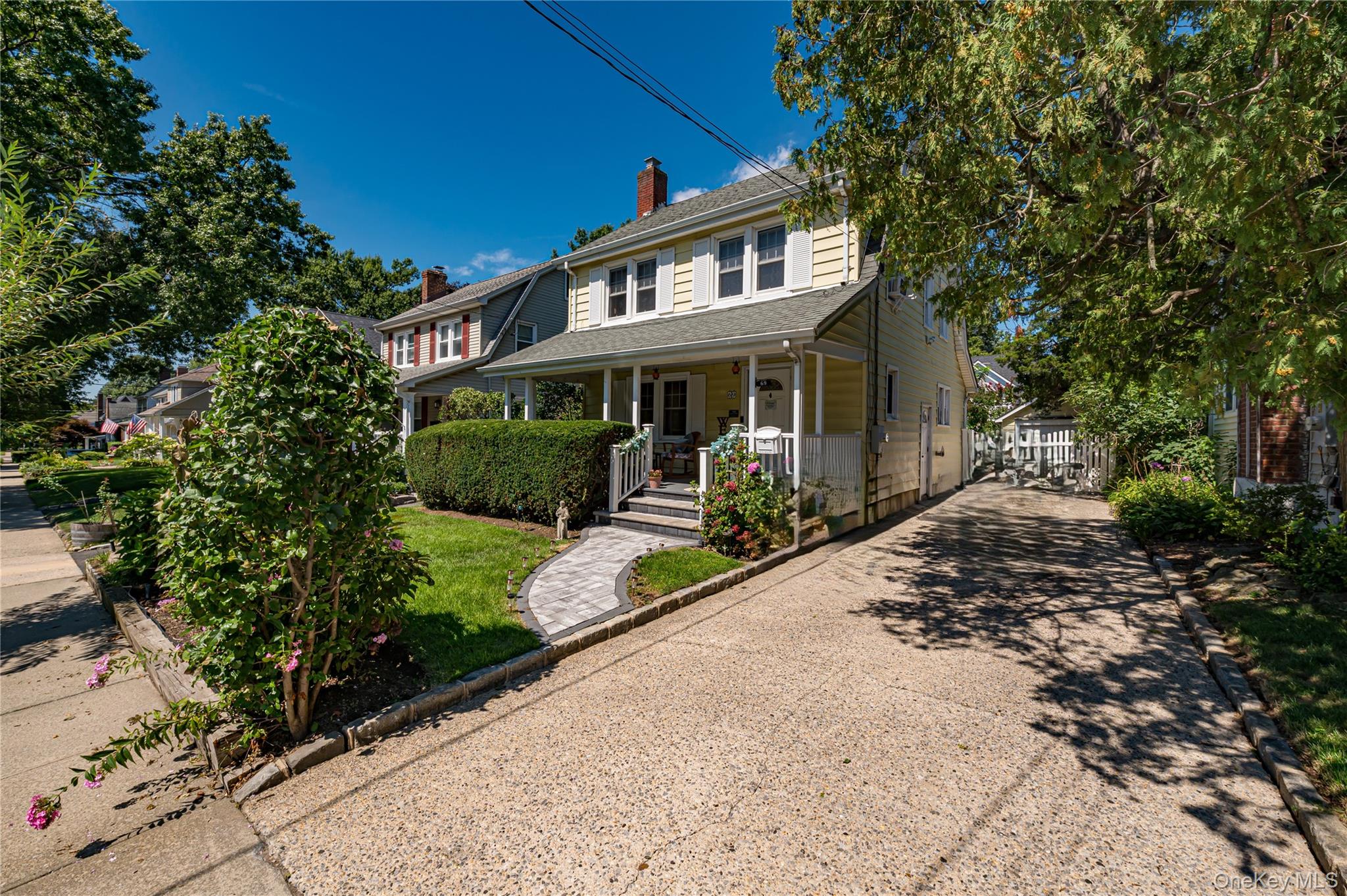 69 Bar Beach Road – For Sale photo 2
