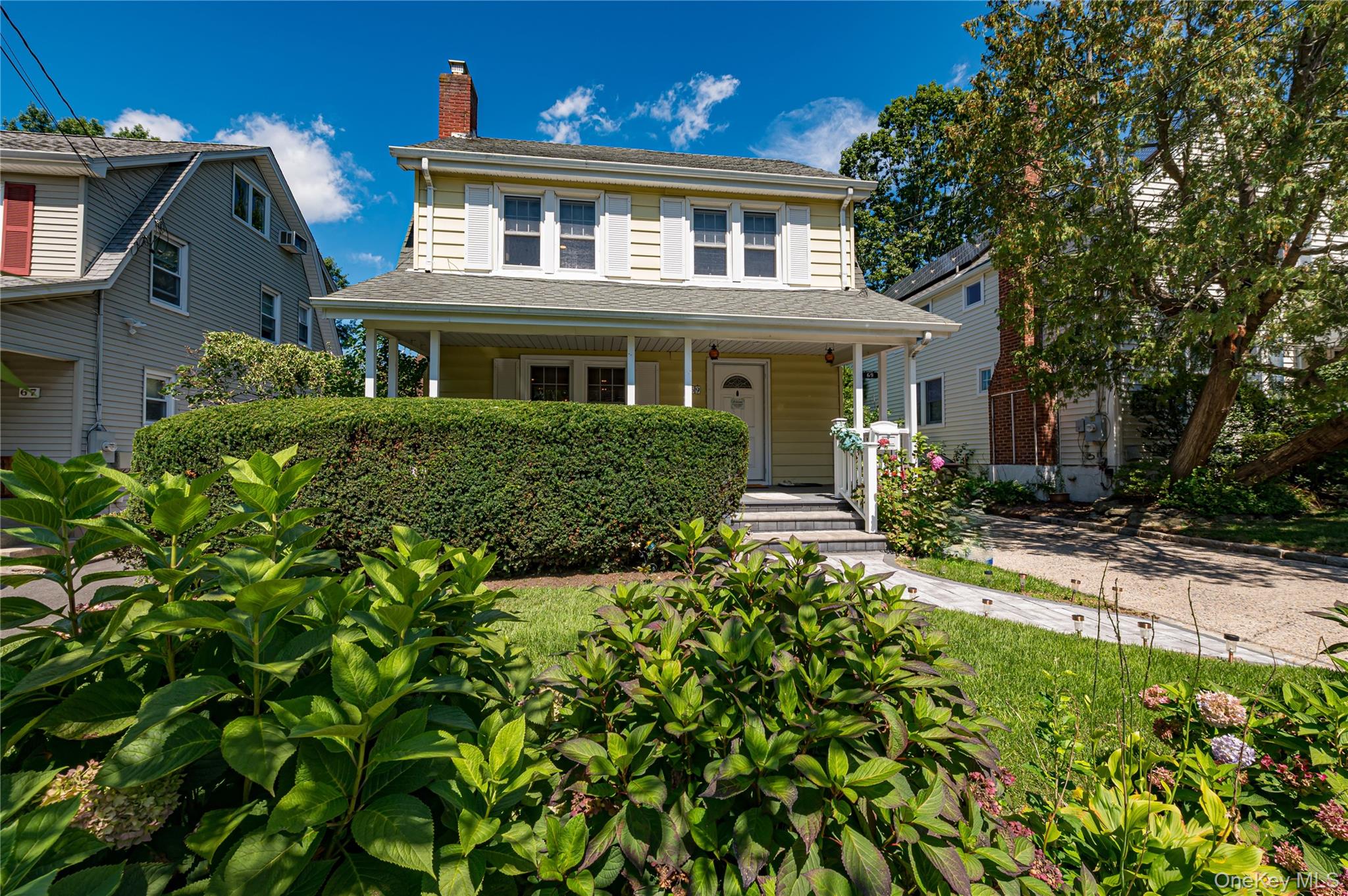 69 Bar Beach Road – For Sale