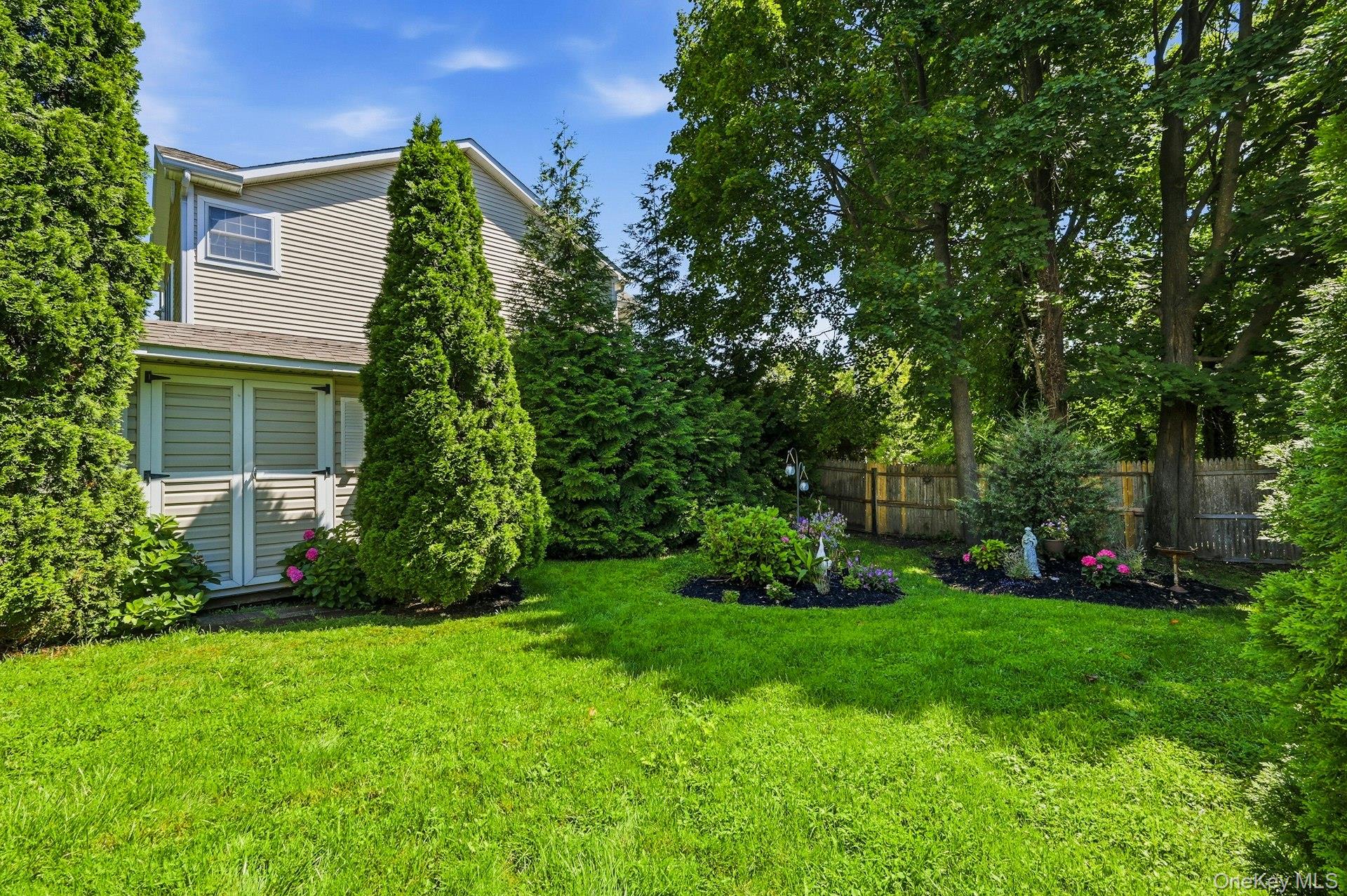 627 Main Street – For Sale photo 36