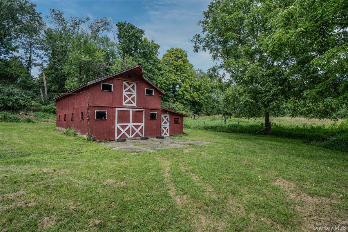 112 Onderdonk Road – For Sale photo 34