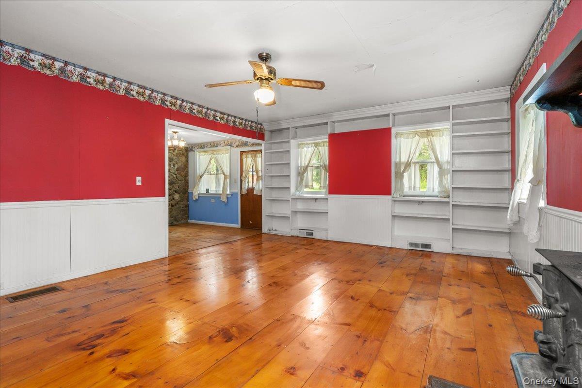 112 Onderdonk Road – For Sale photo 7